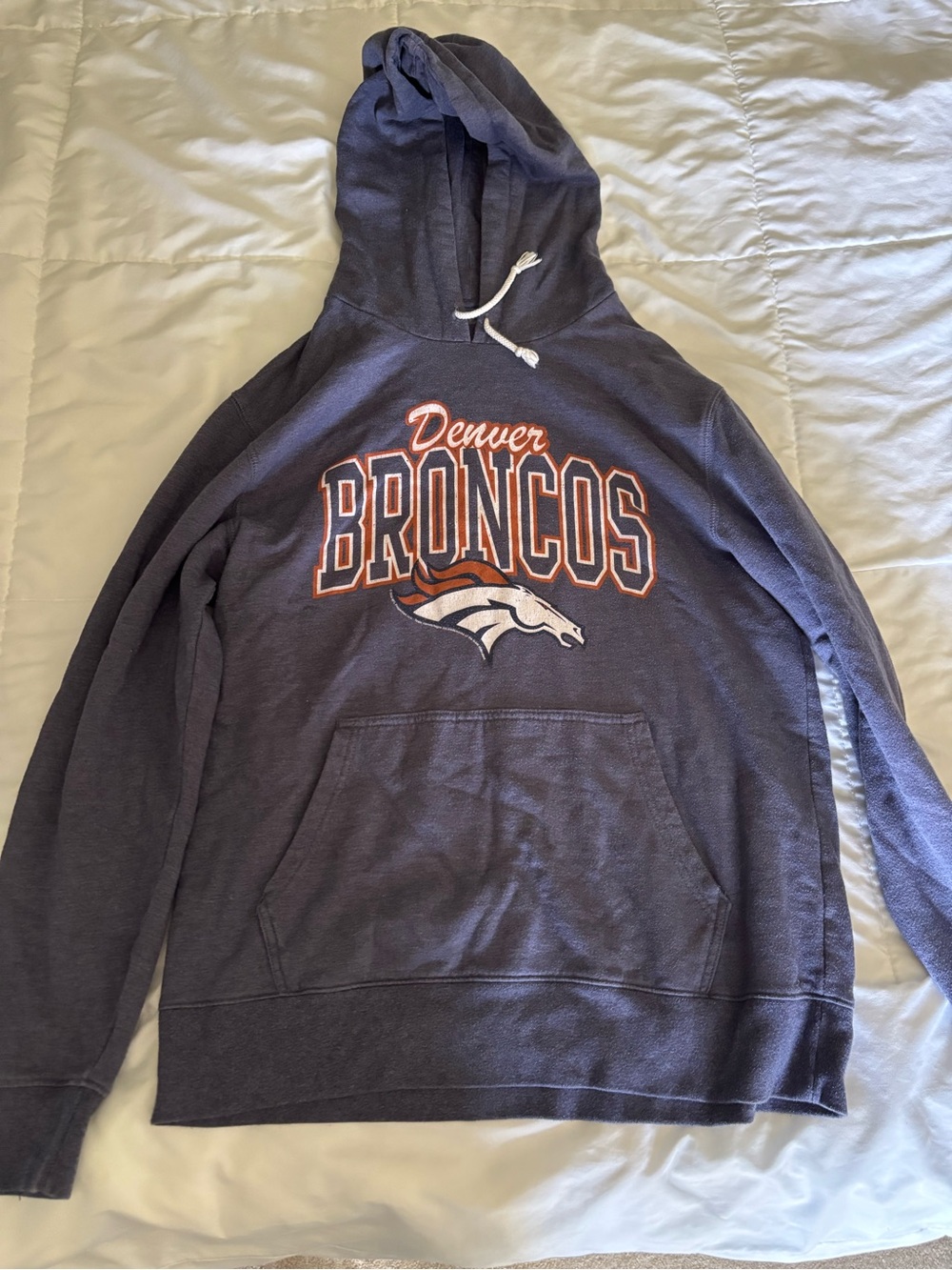 NFL Denver Broncos Sweatshirt